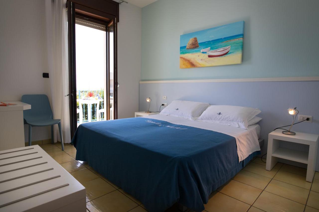 Gigli Hotel Salento 佩斯科勒海滨 外观 照片